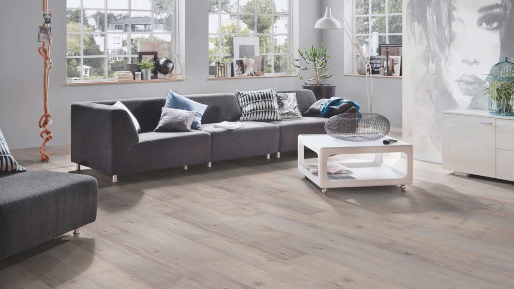 Enchanted Oak EUROSTYLE Classic Laminate